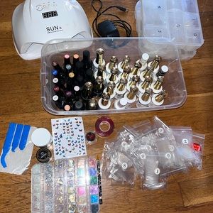 Press On Nail Kit (Over $200 worth of inventory)
